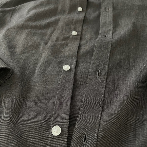 H&M gray button down shirt - Picture 6 of 6